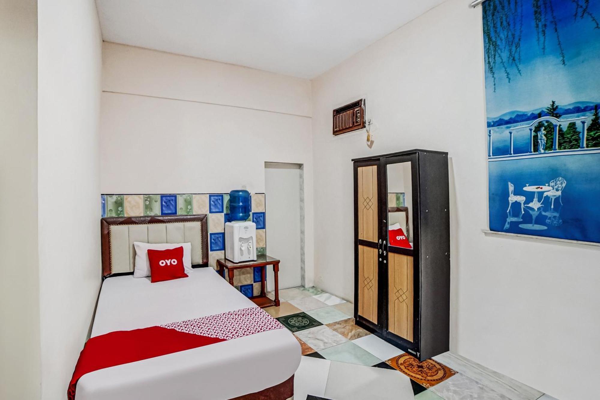 فندق Oyo 90980 Al Karim Syariah Tanjungbalai المظهر الخارجي الصورة